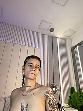 JuliaColemann online show from February 2026 12:18:01 PM