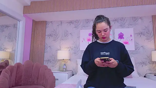 RoxanaAngel online show from February 2026 02:25:01 PM