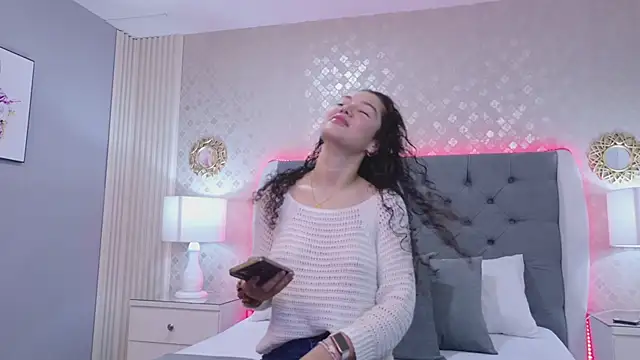 RoxanaAngel online show from February 2026 01:55:02 PM