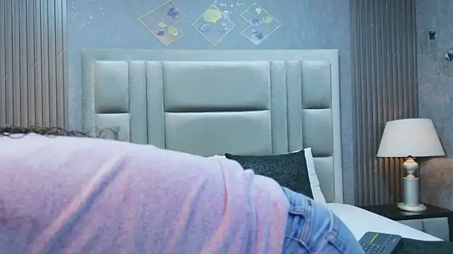 RoxanaAngel online show from February 2026 12:46:02 PM