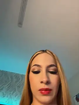 chiarabonds online show from April 2026 05:39:01 PM