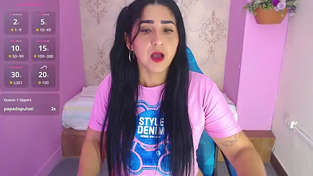 Miia Rosee  online show from April 2026 11:39:02 PM