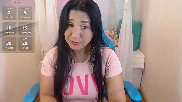 Miia Rosee  online show from February 2026 11:27:02 PM