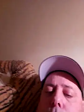 Snapshot of Martin_dick78 chatting on February 2026 09:56:02 PM Martin dick78 online show from February 2026 09:56:02 PM