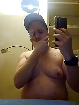 Snapshot of Martin_dick78 chatting on March 2026 01:32:02 AM Martin dick78 online show from March 2026 01:32:02 AM