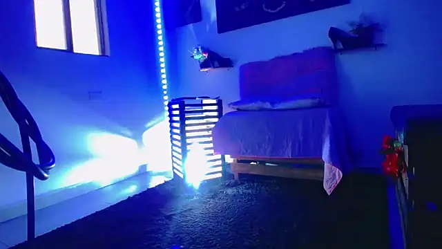 Tatoo Noah online show from April 2026 01:06:02 PM