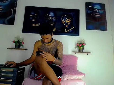 Tatoo Noah online show from March 2026 05:06:01 PM