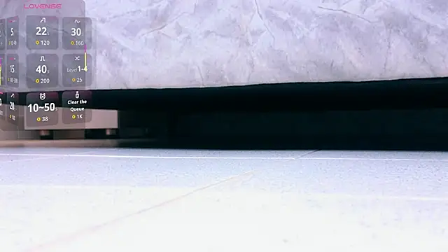 Snapshot of naomy_smithxx chatting on February 2026 11:06:01 AM naomy smithxx online show from February 2026 11:06:01 AM