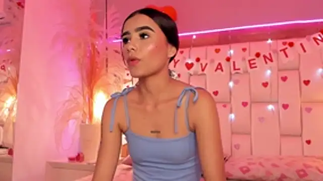 StefanyCondia online show from February 2026 06:30:02 PM