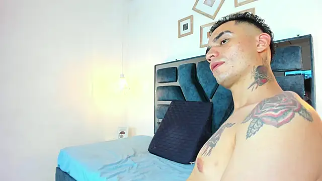 Snapshot of Irina_and_Max chatting on May 2026 07:46:02 PM Irina and Max online show from May 2026 07:46:02 PM
