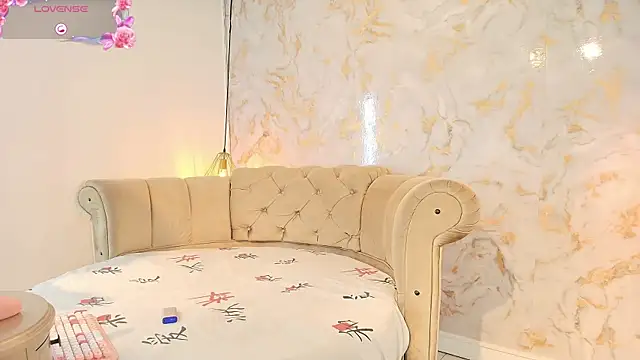 tifanibrown online show from February 2026 01:18:02 PM