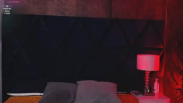 Logan Woods online show from March 2026 11:18:01 AM