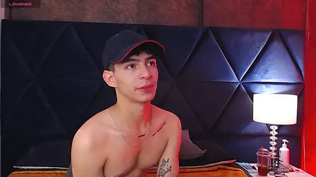 Logan Woods online show from March 2026 06:41:02 AM