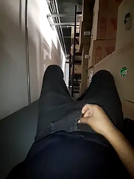 Charlyx-20 online show from April 2026 12:48:01 AM