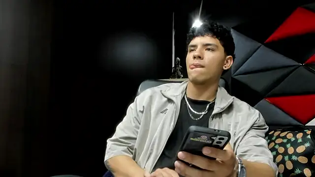 Tobias Vega online show from March 2026 12:19:02 AM