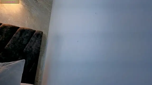 zoe hugeboobs online show from February 2026 11:54:02 AM