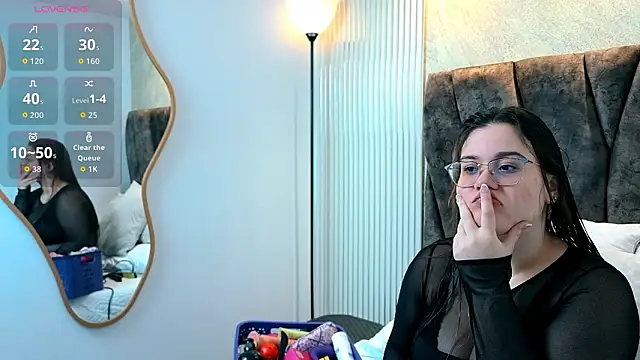 zoe hugeboobs online show from February 2026 11:51:02 AM