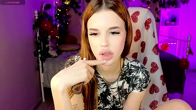 Anna Lumina online show from February 2026 12:42:02 AM