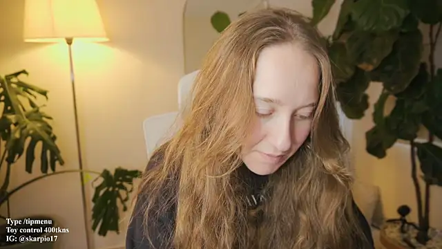 Scarlett NoirMuse online show from February 2026 08:42:01 PM