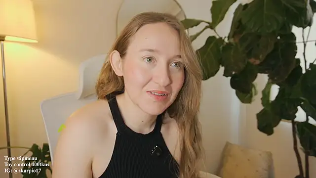 Scarlett NoirMuse online show from February 2026 04:37:01 PM