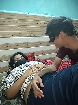 ZyphiaLive online show from February 2026 07:36:01 PM