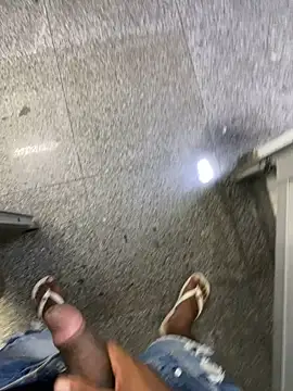 Snapshot of hudson19cm chatting on February 2026 02:03:01 AM hudson19cm online show from February 2026 02:03:01 AM