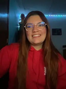 Snapshot of Vixroy7 chatting on February 2026 01:14:02 AM Vixroy7 online show from February 2026 01:14:02 AM