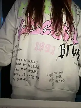 Snapshot of Vixroy7 chatting on February 2026 11:26:01 PM Vixroy7 online show from February 2026 11:26:01 PM