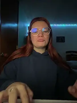 Vixroy7 online show from March 2026 12:38:01 AM