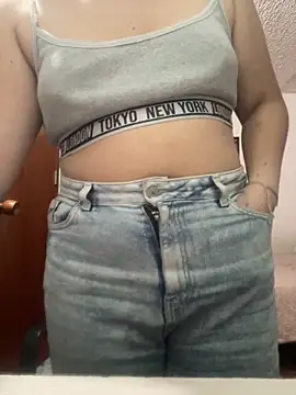 Vixroy7 online show from April 2026 10:17:02 PM