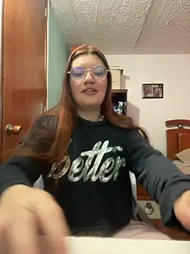 Vixroy7 online show from April 2026 01:18:02 PM