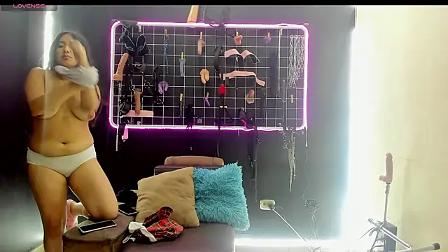 Slave Melany bdsm online show from June 2026 06:45:02 PM
