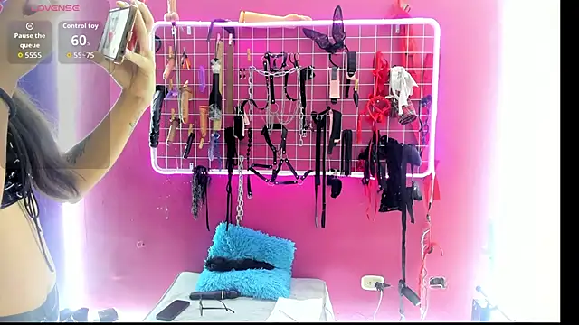 Slave Melany bdsm online show from March 2026 12:31:01 PM