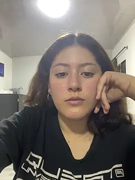 Snapshot of lizzy_luminair chatting on February 2026 03:24:02 AM lizzy luminair online show from February 2026 03:24:02 AM