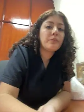 Snapshot of lizzy_luminair chatting on February 2026 09:58:01 PM lizzy luminair online show from February 2026 09:58:01 PM