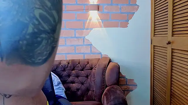 mister eithan online show from March 2026 02:49:02 AM