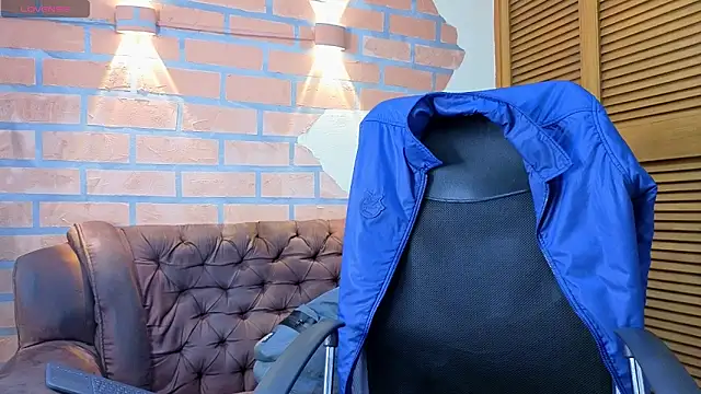 mister eithan online show from March 2026 02:27:02 AM