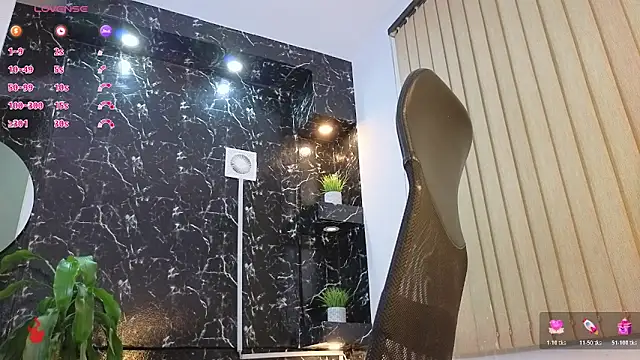 mister eithan online show from April 2026 02:36:02 AM