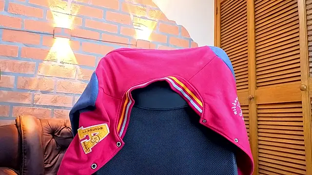 mister eithan online show from February 2026 02:41:01 AM