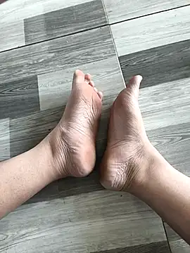 Pussy-xx online show from January 2026 05:55:01 AM