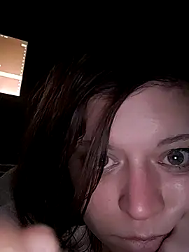 KumKitten1234 online show from January 2026 02:21:01 PM