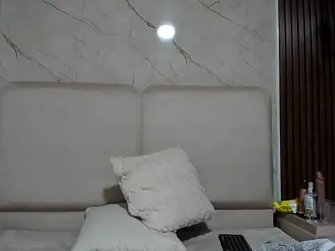 Snapshot of PalomaAguilarx69 chatting on February 2026 06:40:02 AM PalomaAguilarx69 online show from February 2026 06:40:02 AM