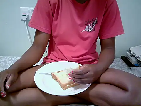 Oyeiyyy online show from February 2026 10:36:01 AM