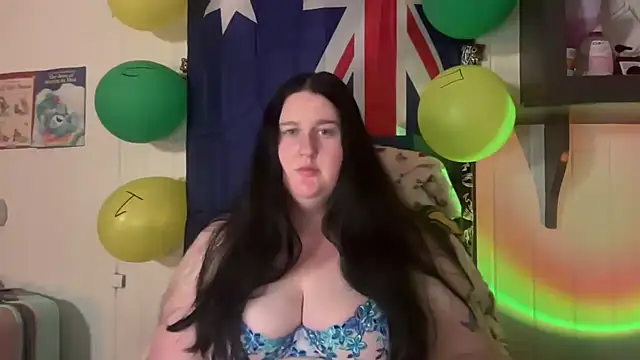 xopeachybaby online show from June 2026 06:30:01 AM