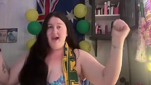 xopeachybaby online show from July 2026 10:32:02 PM