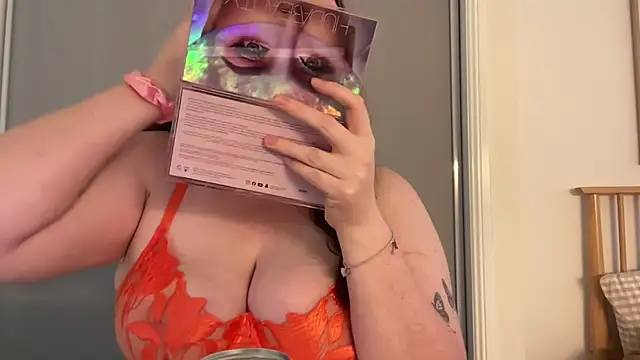 xopeachybaby online show from March 2026 04:23:01 AM