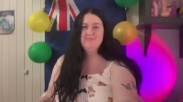 xopeachybaby online show from July 2026 10:54:01 PM