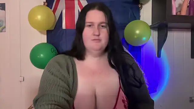 xopeachybaby online show from June 2026 03:45:01 PM