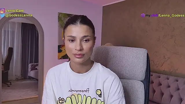 Lenna Godess online show from October 2025 04:10:01 AM