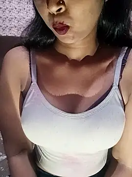 Ayesha Khan1 online show from April 2026 11:59:02 AM